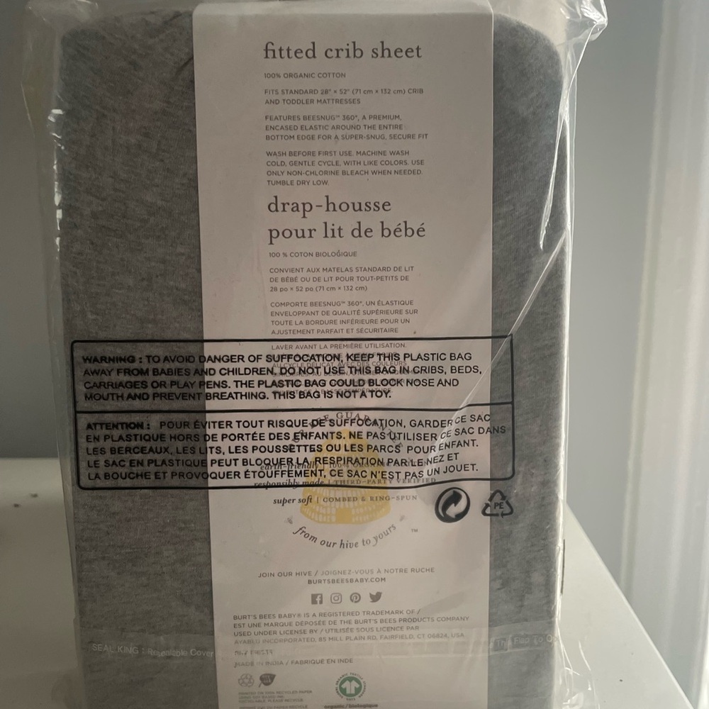 Set of 2- Burt's Bees Baby Organic Cotton Crib Sheet in Gray - Picture 2 of 2
